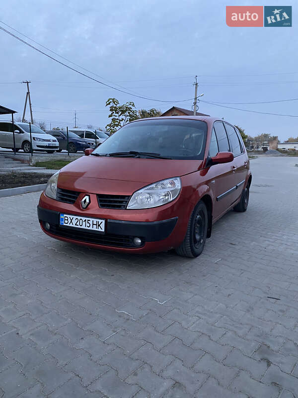 Минивэн Renault Scenic 2006 в Белогорье