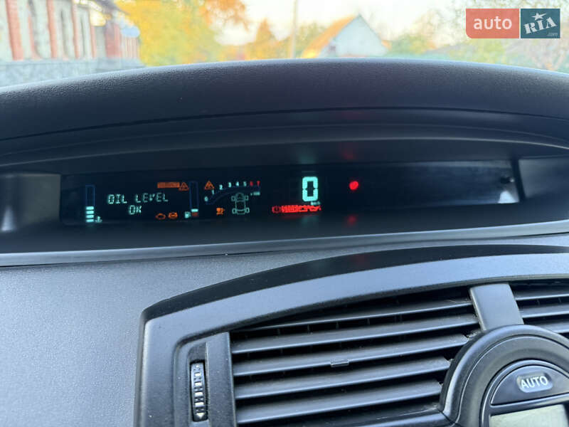 Минивэн Renault Scenic 2005 в Красилове фото 52 Минивэн Renault Scenic 2005 в Красилове