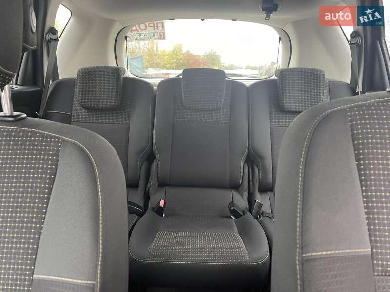 Минивэн Renault Scenic 2010 в Любаре