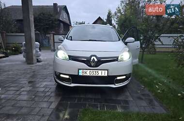 Минивэн Renault Scenic 2014 в Ровно