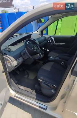 Минивэн Renault Scenic 2007 в 