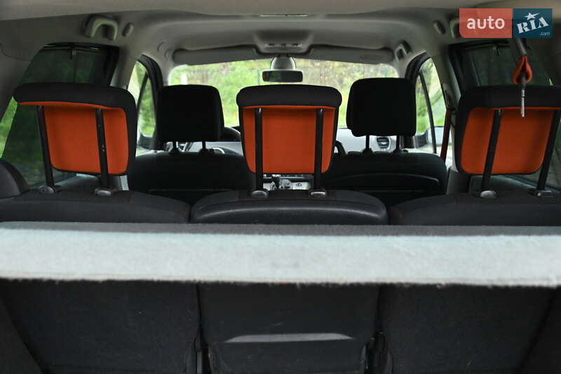 Минивэн Renault Scenic 2008 в Бердичеве фото 51 Минивэн Renault Scenic 2008 в Бердичеве