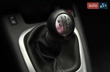 Мінівен Renault Scenic 2012 в  фото 37 Мінівен Renault Scenic 2012 в