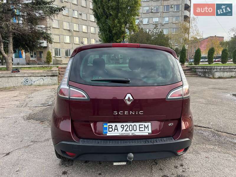 Минивэн Renault Scenic 2012 в Кропивницком