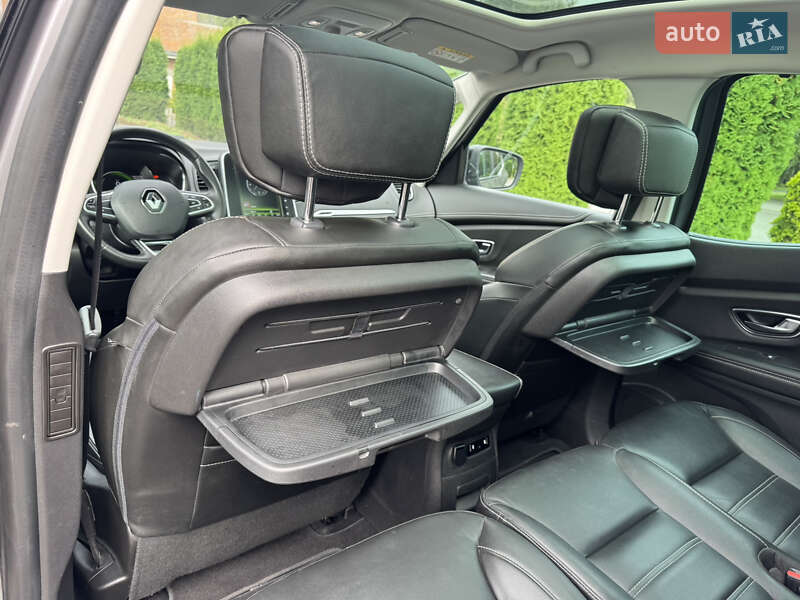 Минивэн Renault Scenic 2016 в Хмельницком