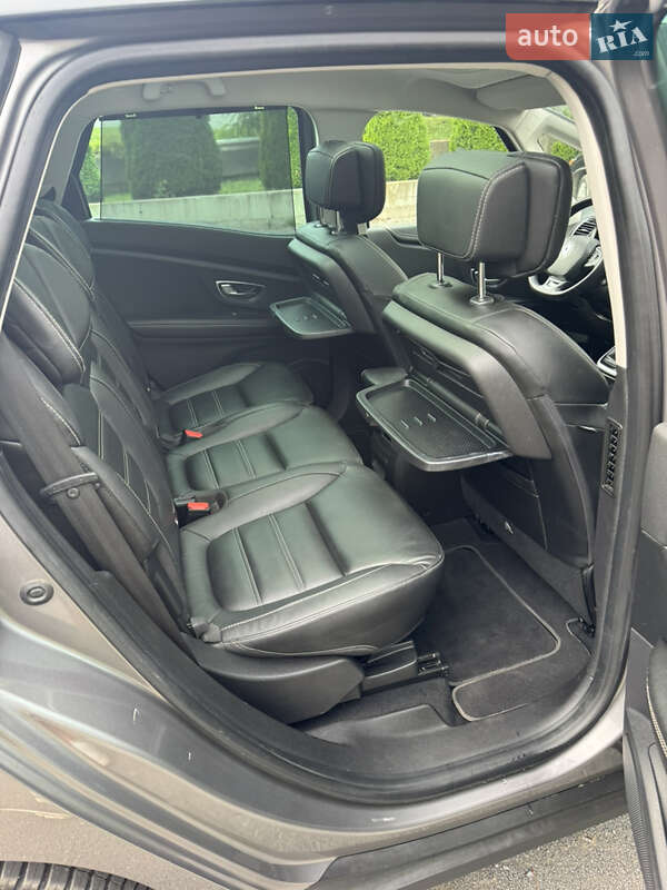 Минивэн Renault Scenic 2016 в Хмельницком