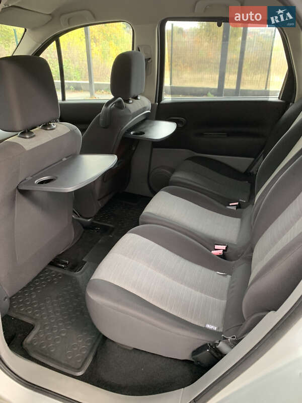 Минивэн Renault Scenic 2006 в Виннице фото 54 Минивэн Renault Scenic 2006 в Виннице