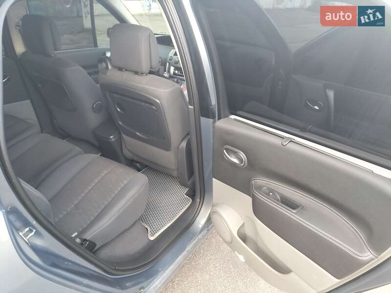 Мінівен Renault Scenic 2006 в Хмельницькому