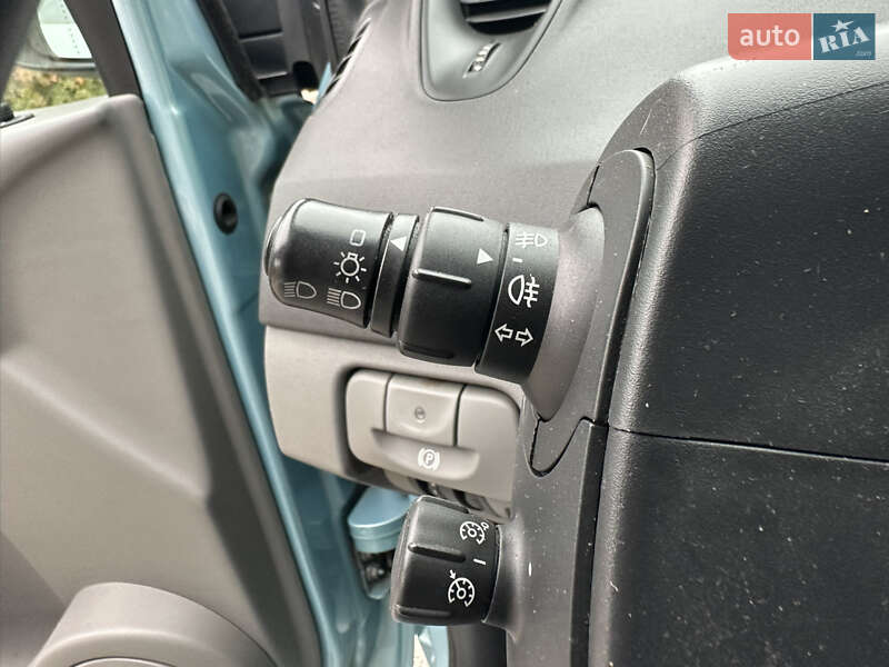 Минивэн Renault Scenic 2008 в Днепре фото 42 Минивэн Renault Scenic 2008 в Днепре