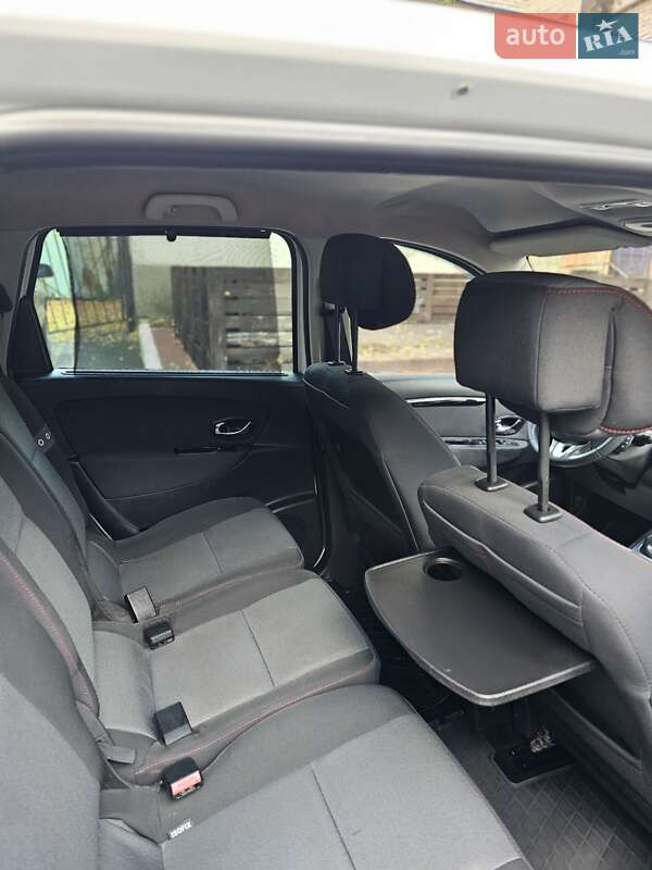 Мінівен Renault Scenic 2012 в Одесі