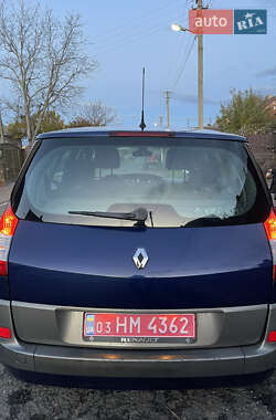 Минивэн Renault Scenic 2005 в  фото 36 Минивэн Renault Scenic 2005 в