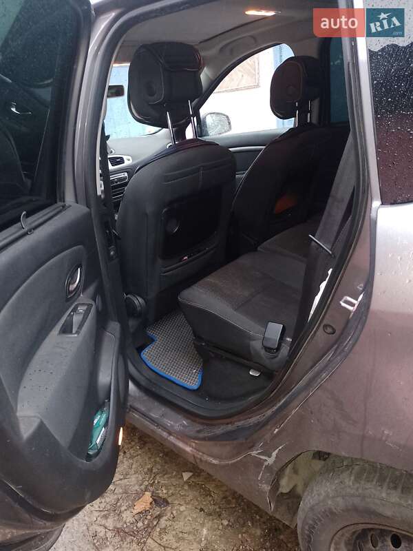 Мінівен Renault Scenic 2010 в Полтаві