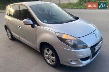 Минивэн Renault Scenic 2009 в Чернигове