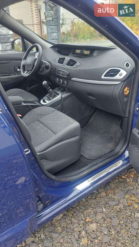 Мінівен Renault Scenic 2011 в Луцьку фото 6 Мінівен Renault Scenic 2011 в Луцьку
