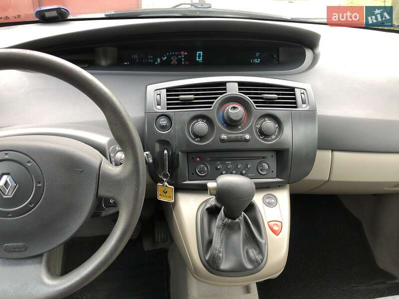 Минивэн Renault Scenic 2005 в Красилове фото 44 Минивэн Renault Scenic 2005 в Красилове