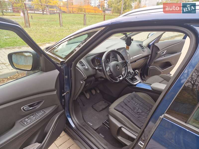 Минивэн Renault Scenic 2017 в Черкассах