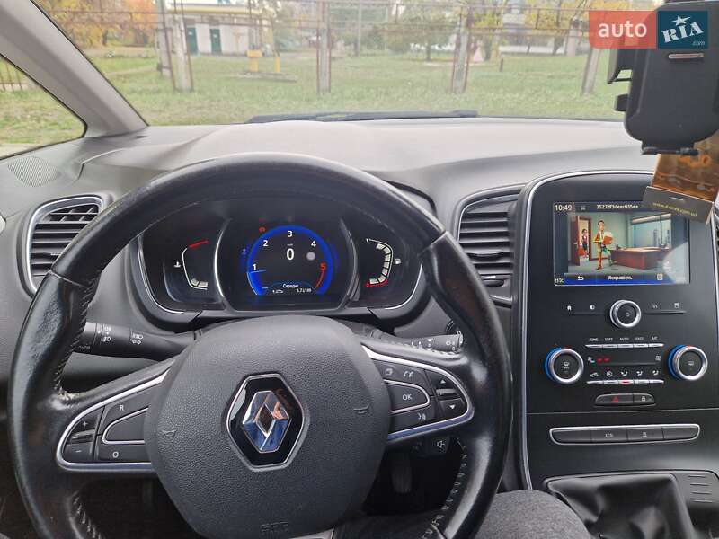 Минивэн Renault Scenic 2017 в Черкассах