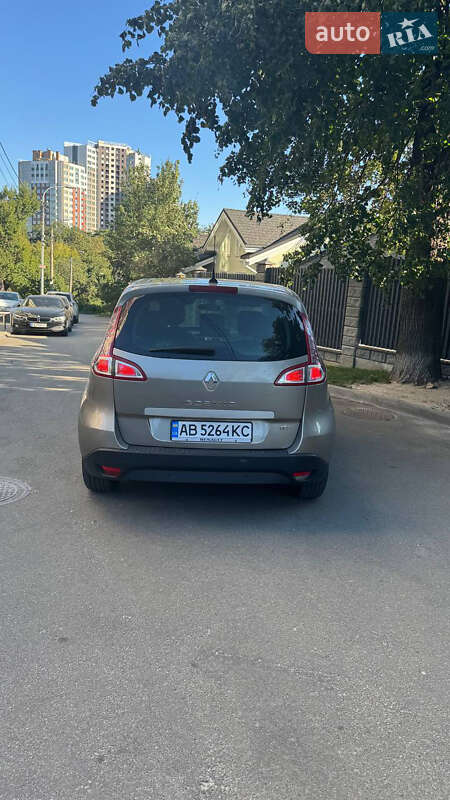 Минивэн Renault Scenic 2010 в Киеве