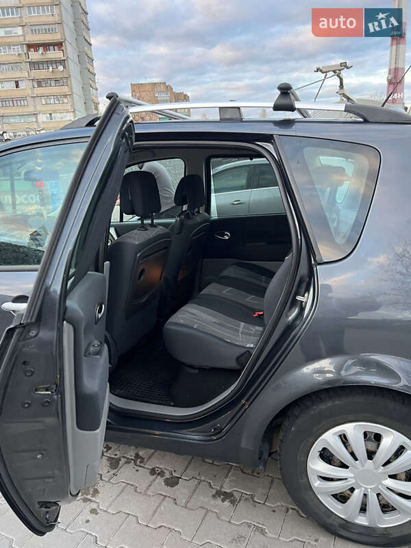 Мінівен Renault Scenic 2005 в Житомирі фото 22 Мінівен Renault Scenic 2005 в Житомирі