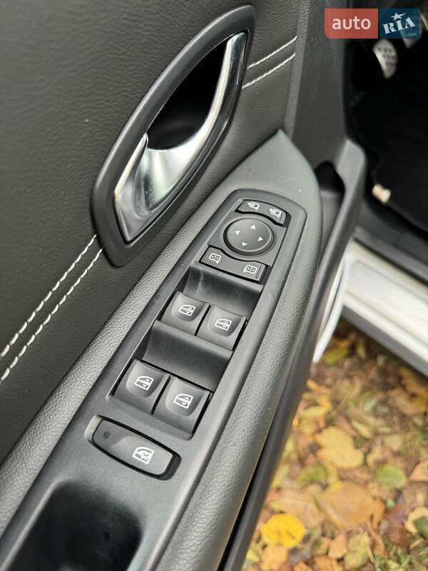 Мінівен Renault Scenic 2013 в Львові