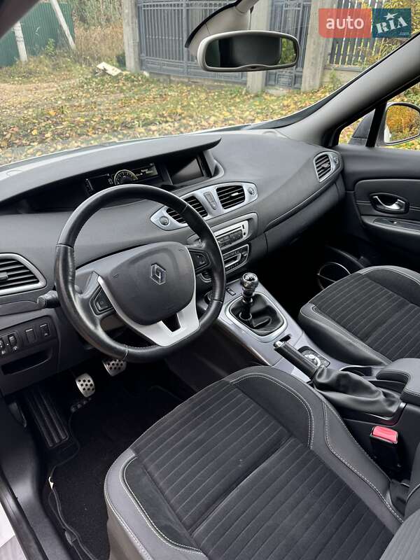 Мінівен Renault Scenic 2013 в Львові