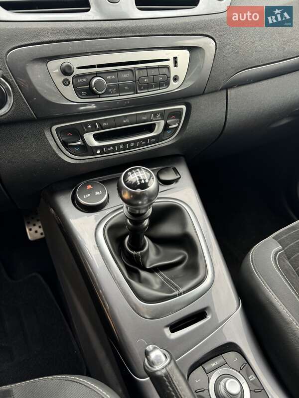 Мінівен Renault Scenic 2013 в Львові