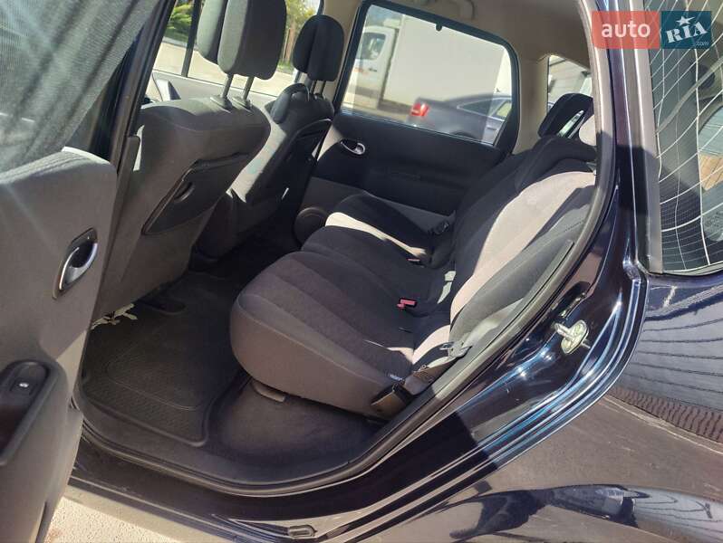 Мінівен Renault Scenic 2007 в Луцьку