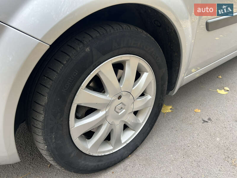 Минивэн Renault Scenic 2007 в Звягеле