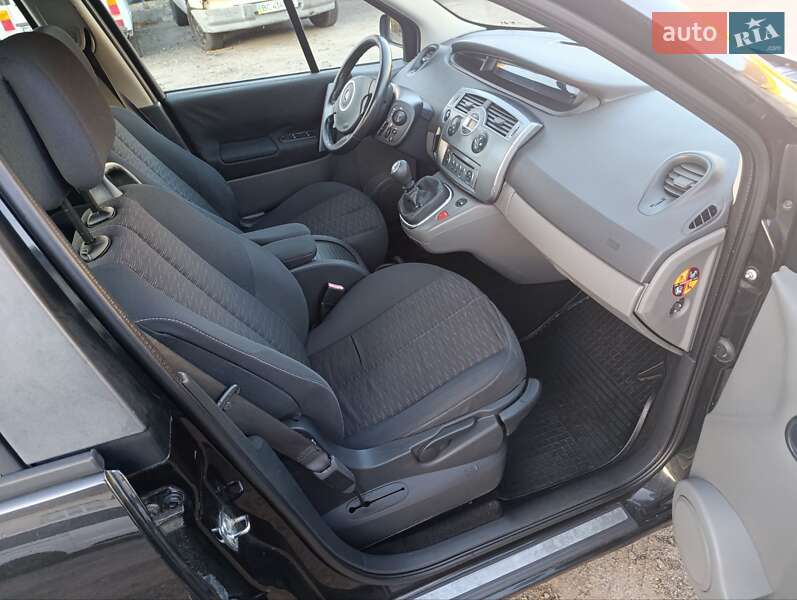 Минивэн Renault Scenic 2008 в Львове