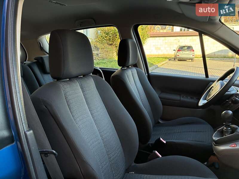 Мінівен Renault Scenic 2006 в Луцьку фото 23 Мінівен Renault Scenic 2006 в Луцьку
