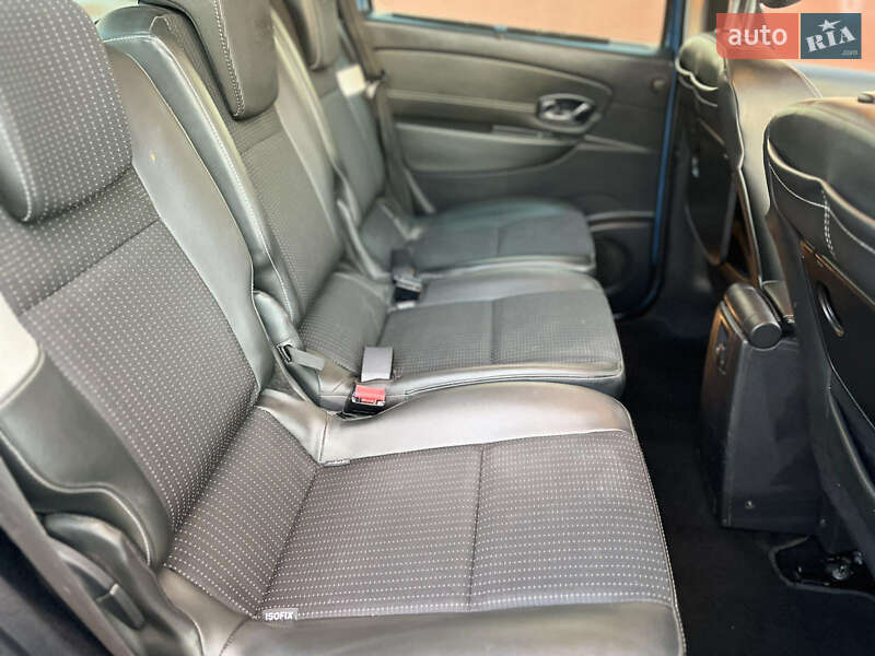 Мінівен Renault Scenic 2012 в Луцьку