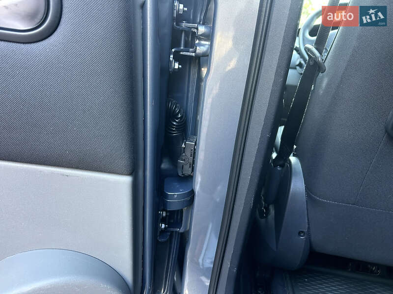 Минивэн Renault Scenic 2007 в Виннице фото 68 Минивэн Renault Scenic 2007 в Виннице