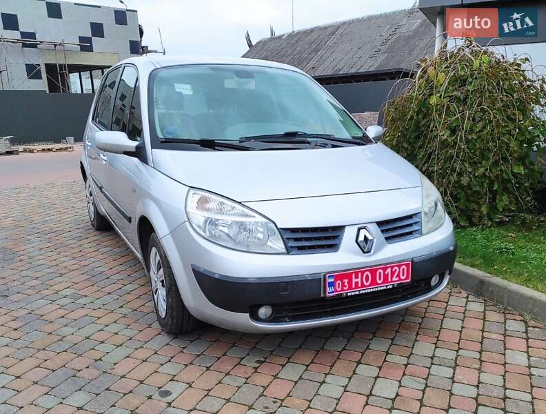 Минивэн Renault Scenic 2005 в Сарнах