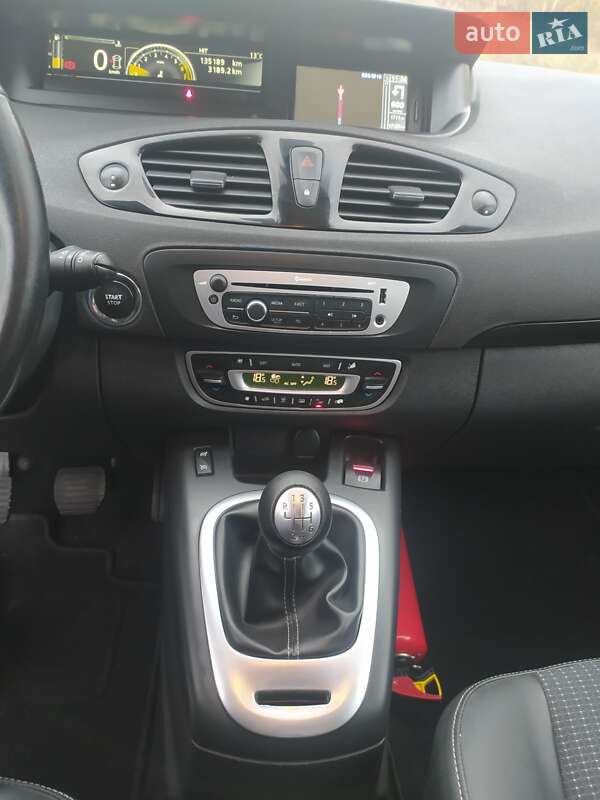 Минивэн Renault Scenic 2013 в Рожище