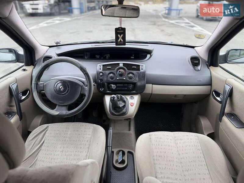 Минивэн Renault Scenic 2004 в Мене фото 8 Минивэн Renault Scenic 2004 в Мене