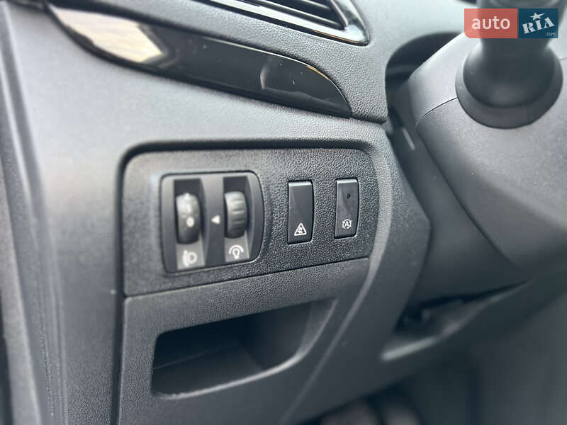 Минивэн Renault Scenic 2013 в Виннице фото 30 Минивэн Renault Scenic 2013 в Виннице