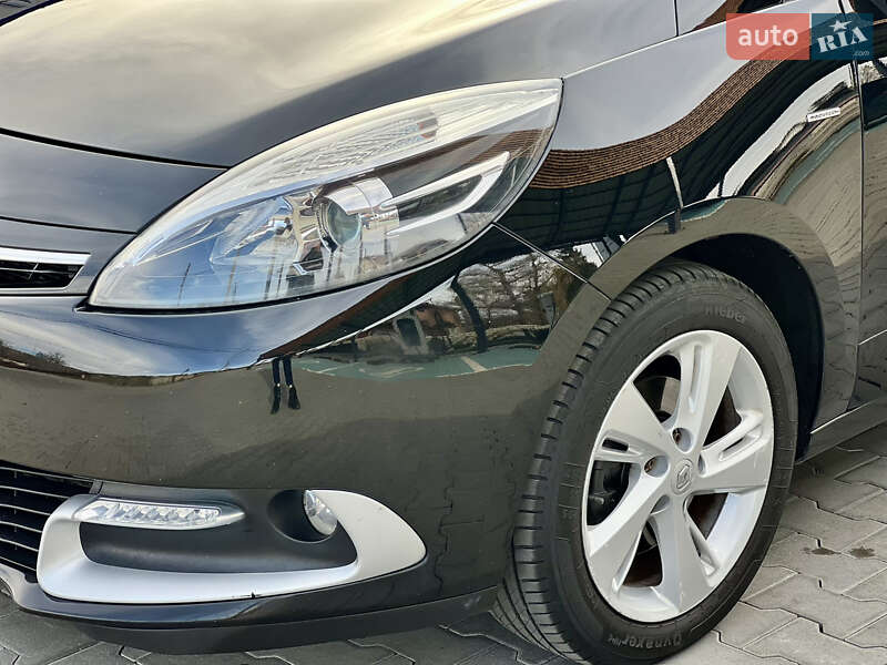 Минивэн Renault Scenic 2015 в Виннице