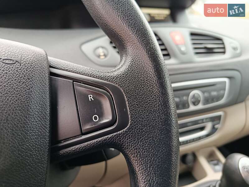 Минивэн Renault Scenic 2010 в Радивилове