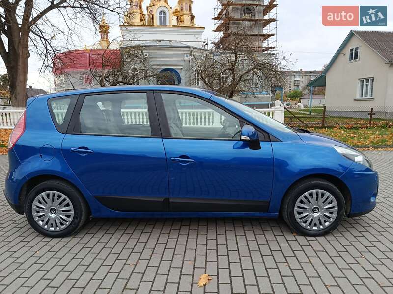 Минивэн Renault Scenic 2010 в Радивилове