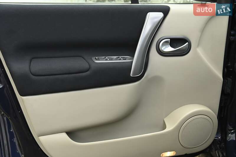 Минивэн Renault Scenic 2007 в Бердичеве фото 14 Минивэн Renault Scenic 2007 в Бердичеве