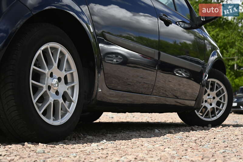 Минивэн Renault Scenic 2007 в Бердичеве фото 12 Минивэн Renault Scenic 2007 в Бердичеве