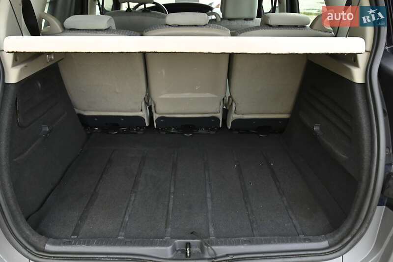 Минивэн Renault Scenic 2007 в Бердичеве фото 39 Минивэн Renault Scenic 2007 в Бердичеве