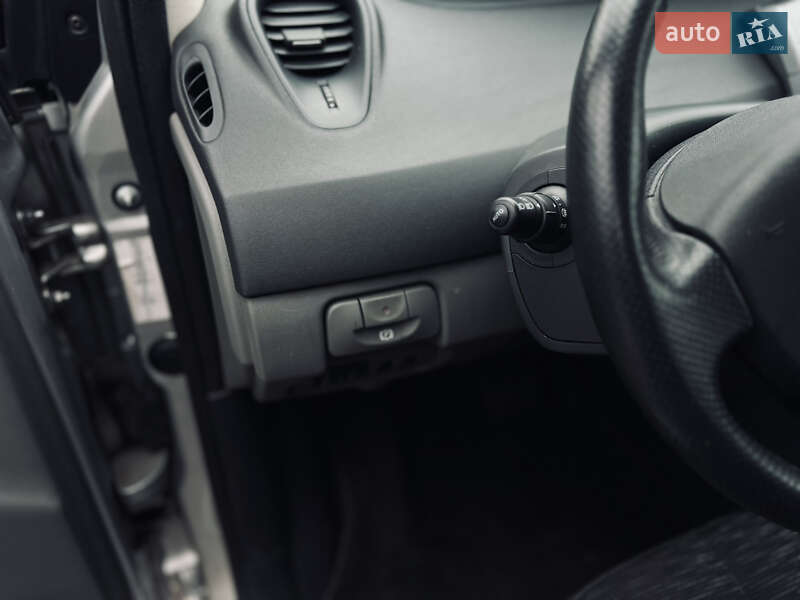 Минивэн Renault Scenic 2008 в Полтаве