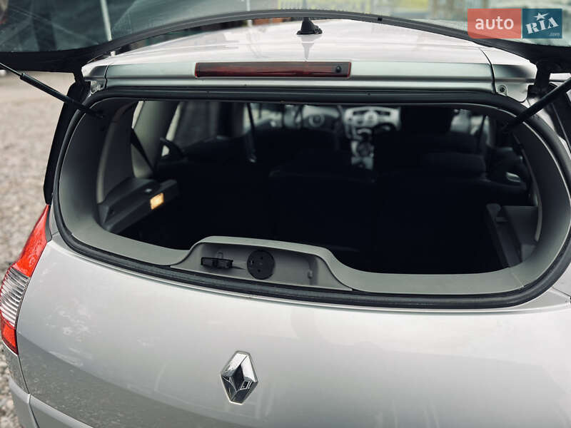 Минивэн Renault Scenic 2008 в Полтаве