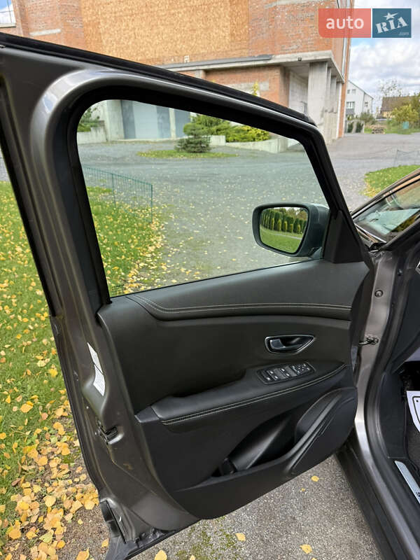 Мінівен Renault Scenic 2017 в Хмельницькому