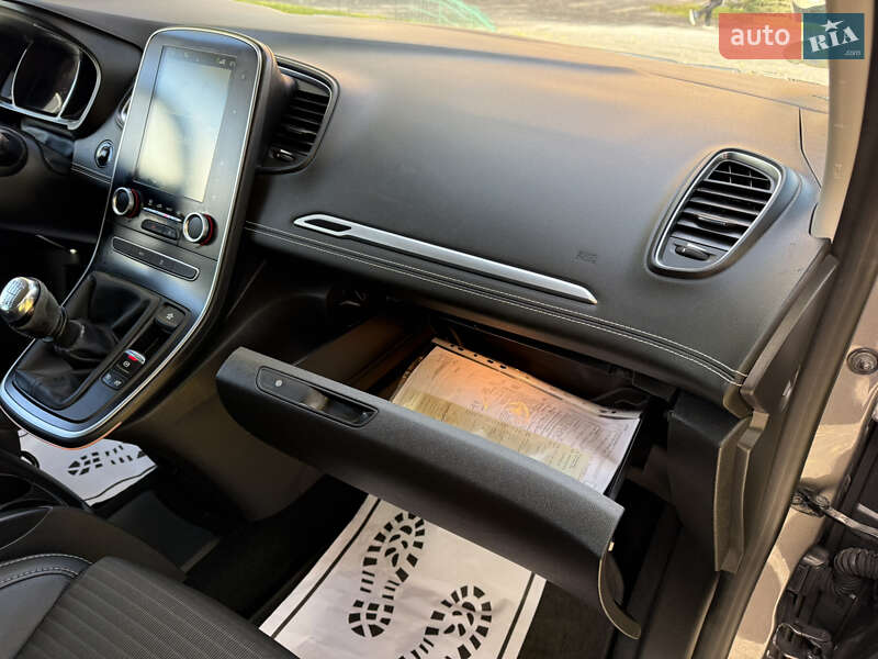 Мінівен Renault Scenic 2017 в Хмельницькому