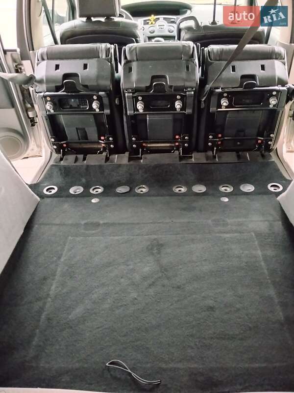 Мінівен Renault Scenic 2005 в Миргороді фото 17 Мінівен Renault Scenic 2005 в Миргороді