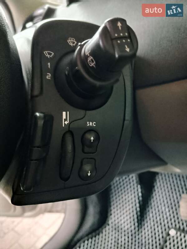 Мінівен Renault Scenic 2005 в Миргороді фото 25 Мінівен Renault Scenic 2005 в Миргороді