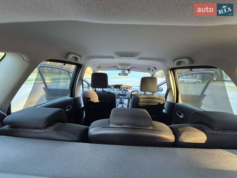 Минивэн Renault Scenic 2008 в Ровно фото 34 Минивэн Renault Scenic 2008 в Ровно