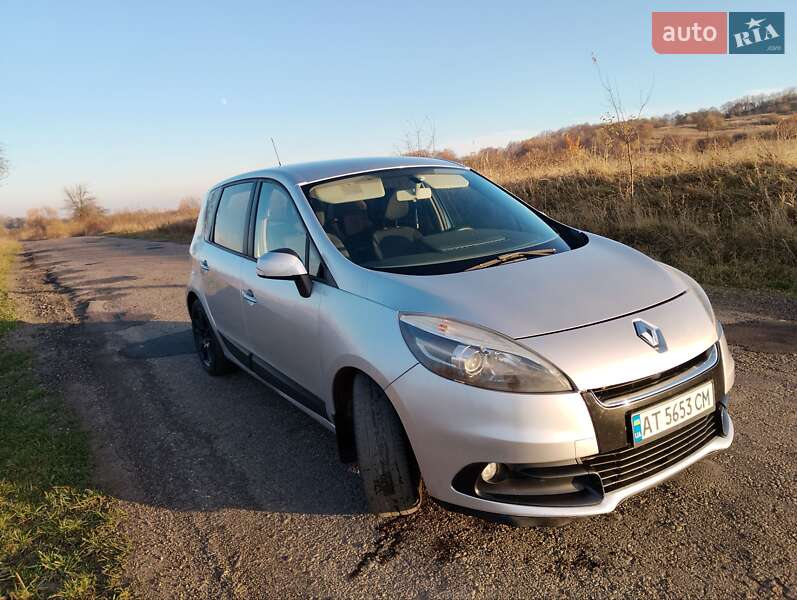 Минивэн Renault Scenic 2012 в Коломые